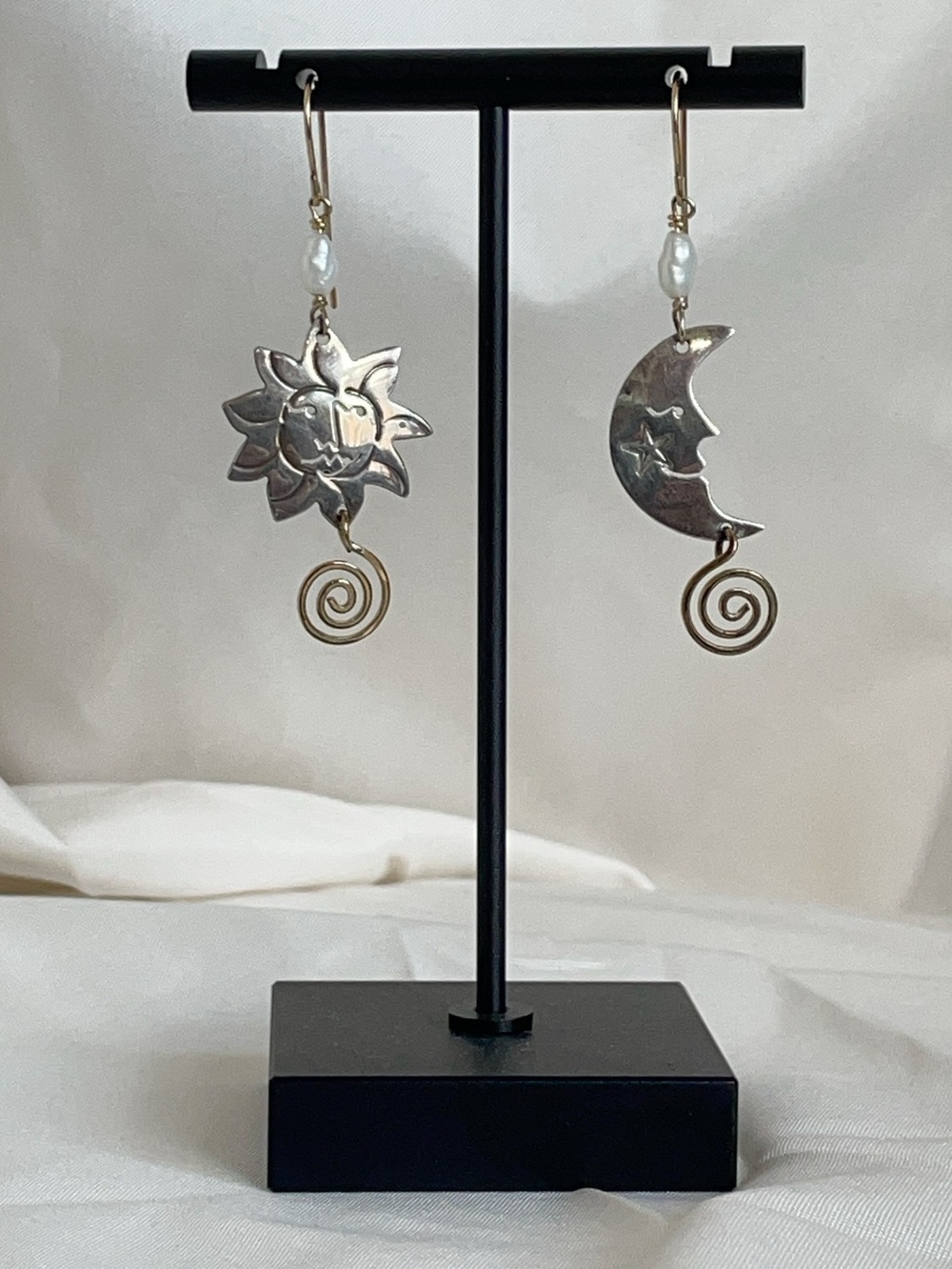 Designer Sassi La Muth Sterling Silver Dangle Earrings Celestial Sun Moon
